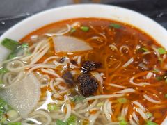 -陇上全荟兰州传统牛肉面(延吉路店)