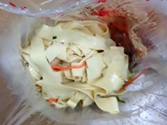 -老六素货(王顶堤店)