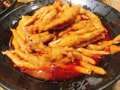 -老闵田螺馆·南昌特色小炒(梦时代店)