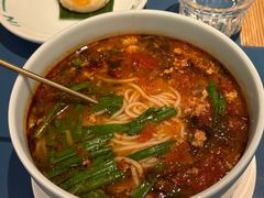 -一坐一忘云南菜(嘉里中心店)