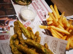 -The Habit Burger Grill 哈比特汉堡(爱琴海店)