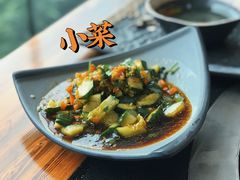 凉拌青瓜-老刘生态大鱼坊铁锅炖鱼(赛马场店)
