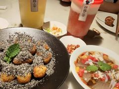 -初蓉丨遇见新川菜(亲贤街荣耀店)