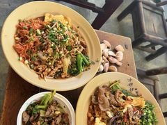 -方铲铲·成都板凳面(滨江银泰店)