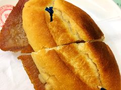 猪扒包-义顺牛奶公司(庇利金街店)