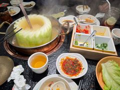 -得意咚瓜·顺德鱼生·冬瓜火锅(深圳首店)