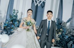 -洋洋婚纱品牌集合店