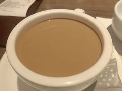 -港丽餐厅(来福士店)