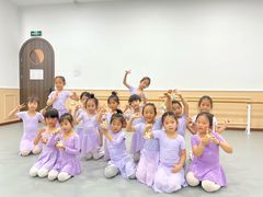 -DC少儿舞蹈培训中心(人民桥店)