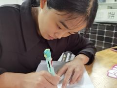 -首脑美容美发化妆美甲培训学校(龙岗校区)