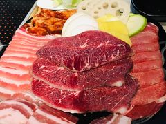 -三国惹火烤肉·中日韩烤肉集合店(百草路店)