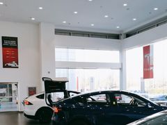 -TESLA 特斯拉(北京南四环中路特斯拉中心)