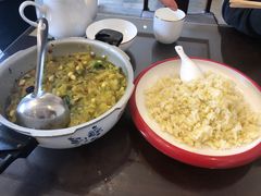 小米烩酸菜-岚县土豆宴(总部)