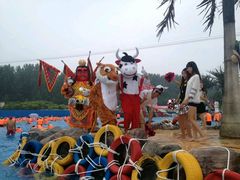 android_upload_pic-黄河谷马拉湾海浪浴场