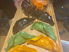 三色饺子-湊湊火锅·茶憩(打浦桥日月光店)