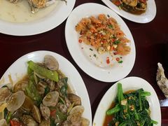 -岛中岛·海鲜大排档·万宁老字号(东澳店)