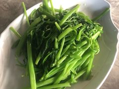 -亚龙湾8号(丁村万人海鲜广场店)