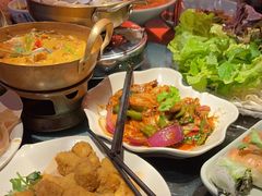 -大头虾越式风味餐厅(光明广场店)