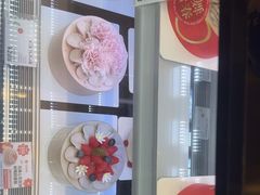 -花花卷卷·鲜食蛋糕(静安久光百货店)