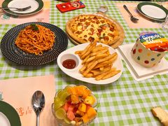 -哟吼艺术餐厅·亲子·生日宴