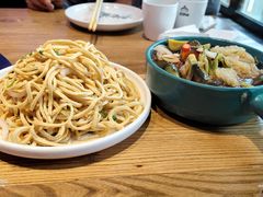 -营信刘罗锅铁锅炖(建华店)