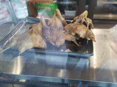 贡鹅-聚庆楼吴山贡鹅(总店)