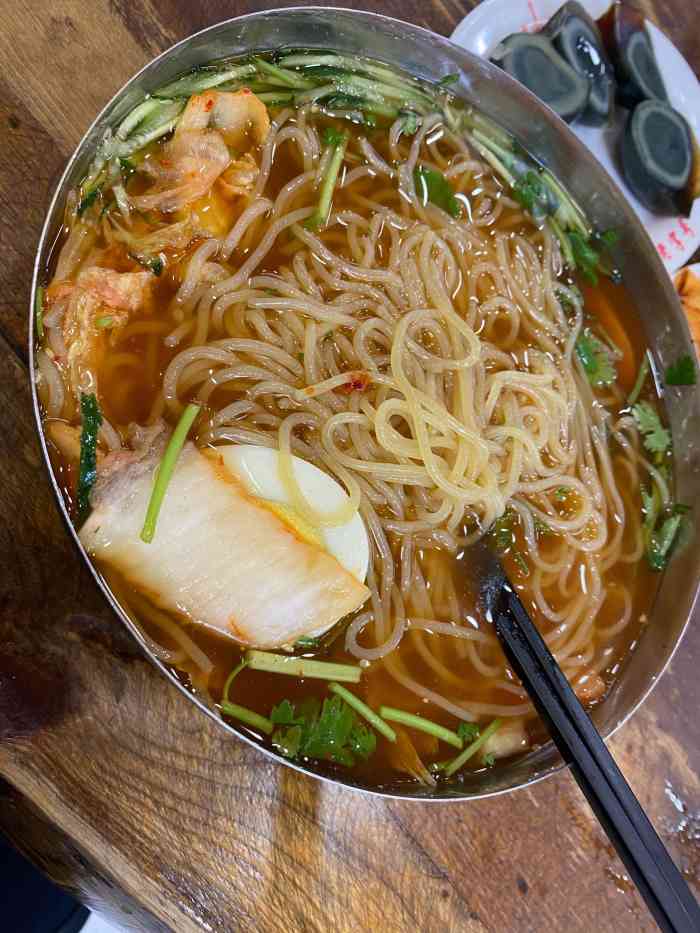 西塔大冷面(市府大路店)-"「咸口冷面」 这个味道挺淡的 现在不像.