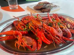 -中茵皇冠假日酒店·棕榈岛湖畔餐厅