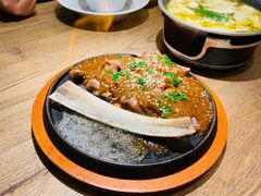 招牌田园火焰牛肋骨-蜜桃餐厅·伴山(湖滨商业街店)