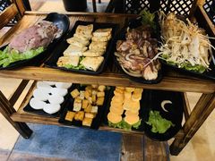 -胡悦里韩式烤肉(芝罘万达广场店)