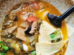 老坛酸菜牛肉-蒙自源小锅米线(金佰利店)