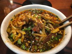 酸菜牛肉粉-易裕和·长沙米粉(友谊路店)
