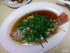 清蒸鱼-老友客家王餐馆