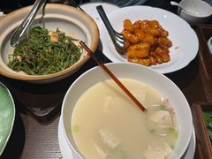-明湖楼·经典鲁菜山东海鲜(大明湖店)