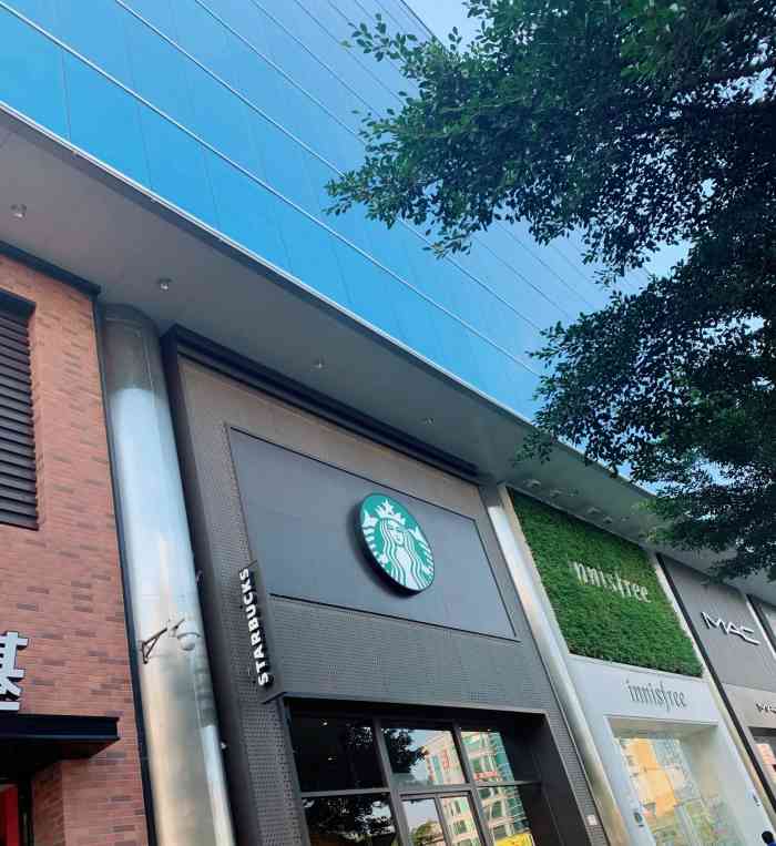 桂林微笑堂商厦-"微笑堂商厦位于桂林市秀峰区十字街西南侧.