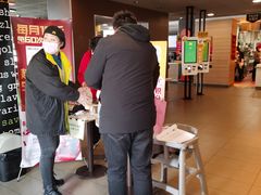 -麦当劳(南京路2店)