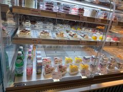 -The open life(万象城店)