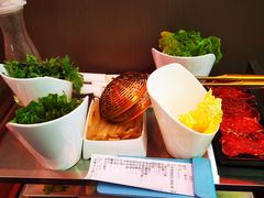 -三头牛·潮汕牛肉生蚝火锅 (夏湾店)