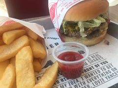 -FATBURGER 特富客汉堡(外交公寓店)
