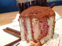 -星巴克(广州中华广场B1层店)