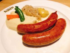 -LENBACH兰巴赫西餐啤酒坊(大连东港店)