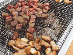 -肉甲韩国木炭烤肉(新壹街1店)