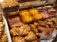 -爱达乐面包生日蛋糕(旭海时代广场店)