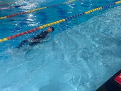 -飞鲨游泳培训学校