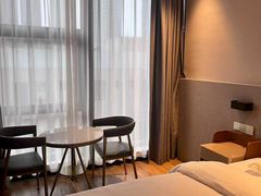 -凯亚斯顿酒店(深圳罗湖水贝国际珠宝城店)