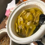 *如果很怕鸡汤的油，可以把煮好的鸡汤盛入小碗后放凉