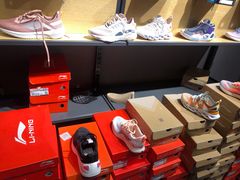 -华联商厦(火车站店)