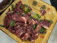 -黄利砖万峰林布依特色酸笋牛肉馆