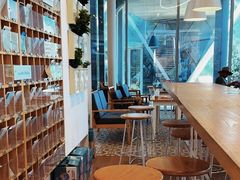 -猫的天空之城概念书店(北戴河蔚蓝海岸店)