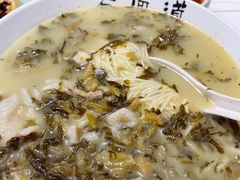雪莱黄鱼煨面-饭香情